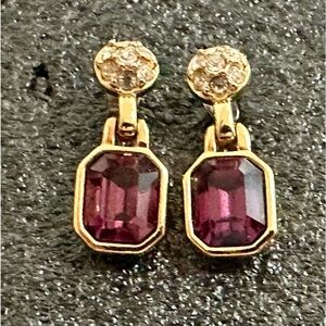 Swan Signed Swarovski Whit Purple Gold Tone Pierced Post Drop Earrings 1"x.5"